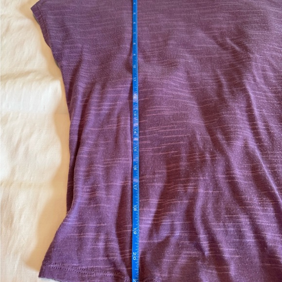 Faded Glory Asymmetrical Heathered Purple Scoop Neck Short Sleeve Top 1X (16W) - Picture 4 of 6